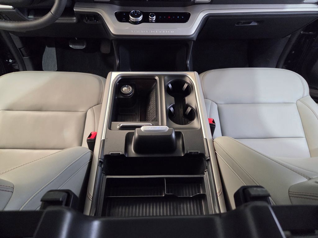 Certified 2025 Ford Expedition Active image 28