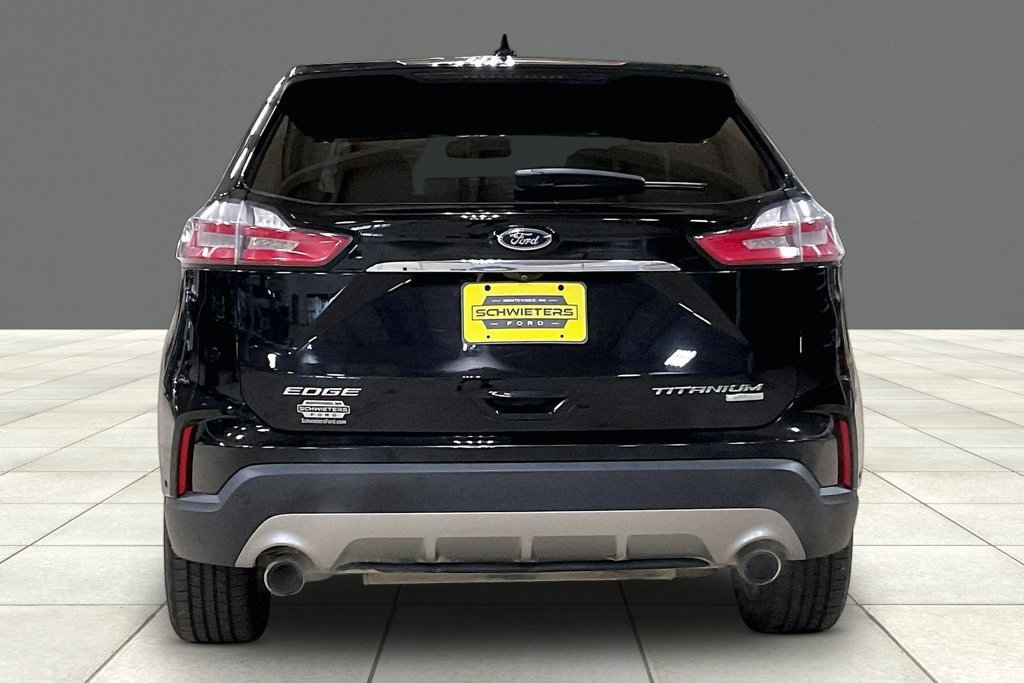 Certified 2019 Ford Edge Titanium w/ Equipment Group 301A AWD/4WD image 4