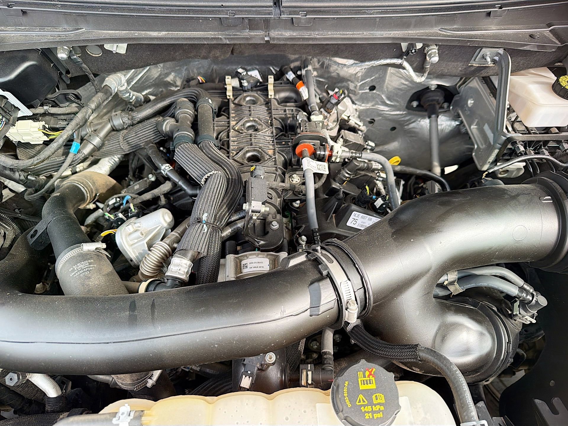 Certified 2023 Ford Expedition Limited image 34