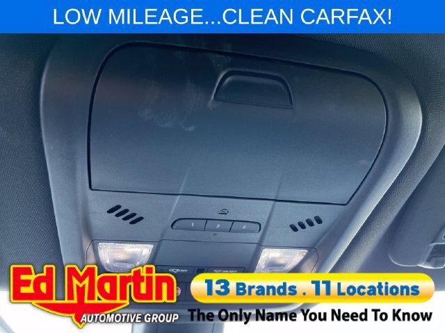 Used 2023 Buick Enclave Essence w/ LPO, Touring Package FWD image 40