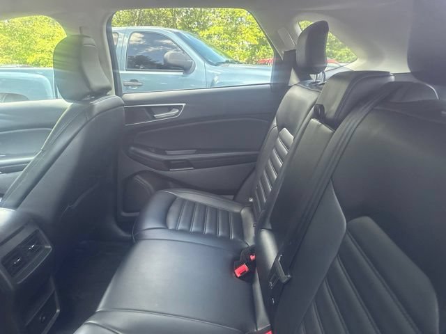 Certified 2024 Ford Edge SEL AWD/4WD image 17
