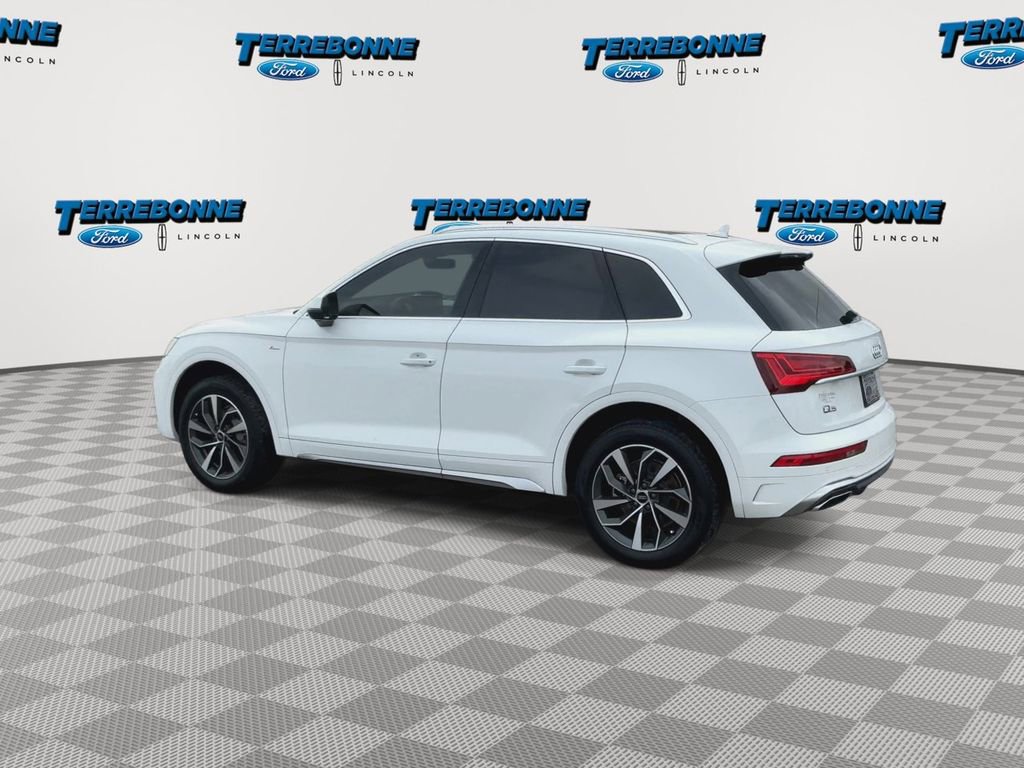 Used 2022 Audi Q5 2.0T Premium w/ Convenience Package AWD/4WD image 6