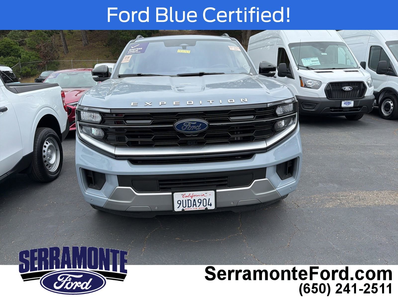 Certified 2025 Ford Expedition Platinum w/ Driver's Package AWD/4WD image 2