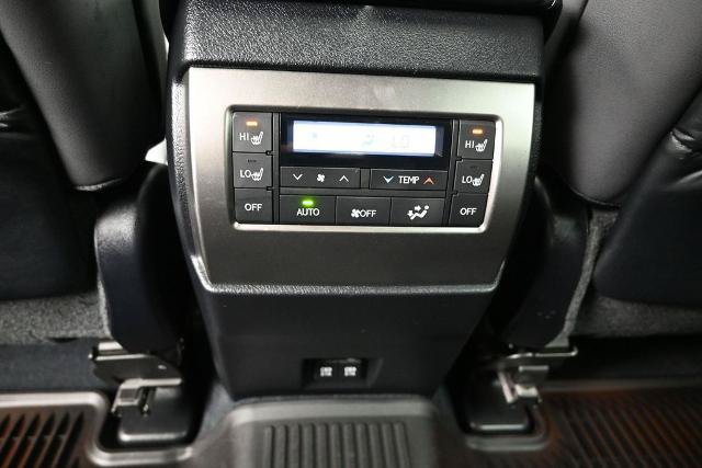 Used 2023 Lexus GX 460 Premium AWD/4WD image 19