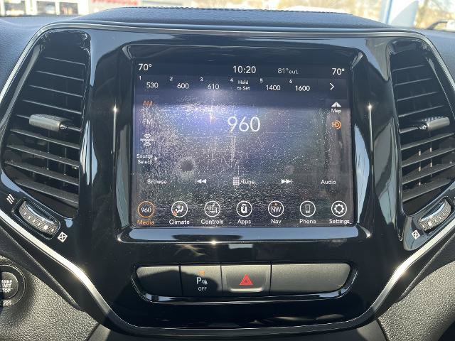 Used 2019 Jeep Cherokee Limited AWD/4WD image 10