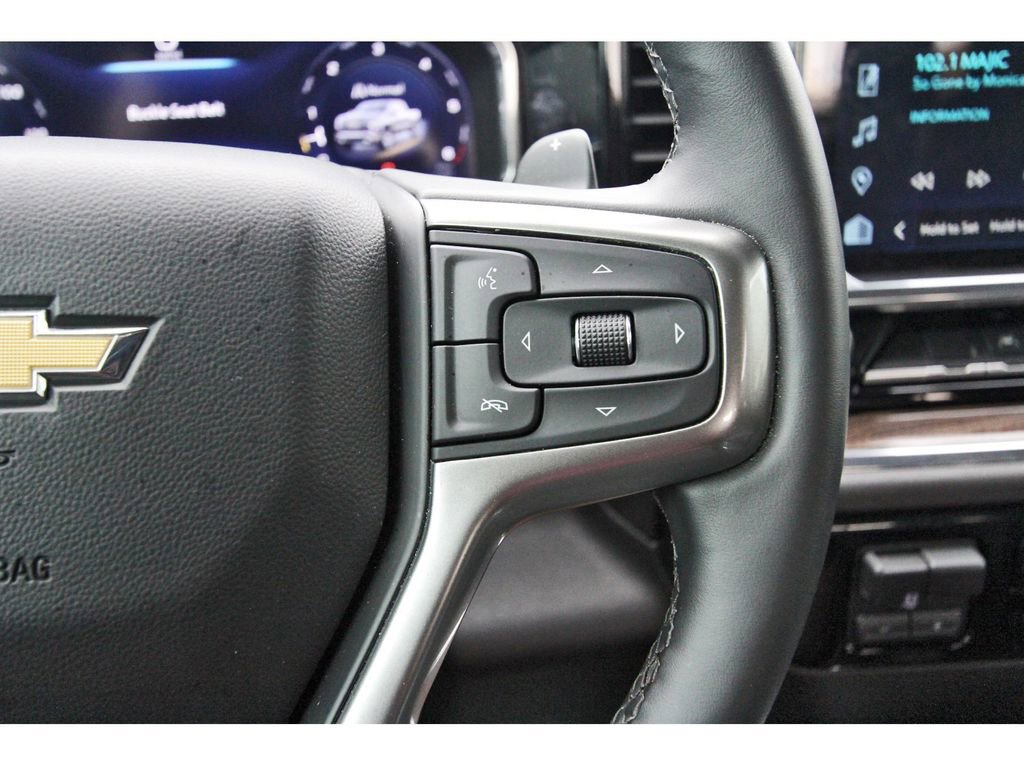 Used 2025 Chevrolet Silverado 1500 LT w/ Texas Edition Plus RWD image 24