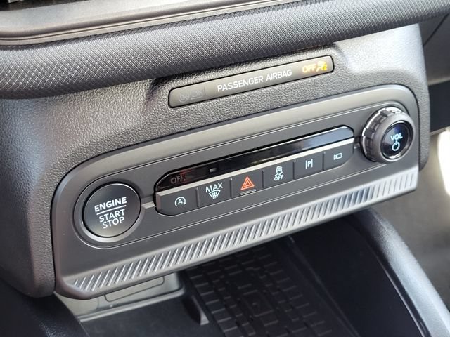 Certified 2025 Ford Bronco Sport Outer Banks w/ Outer Banks Tech Package+ AWD/4WD image 26