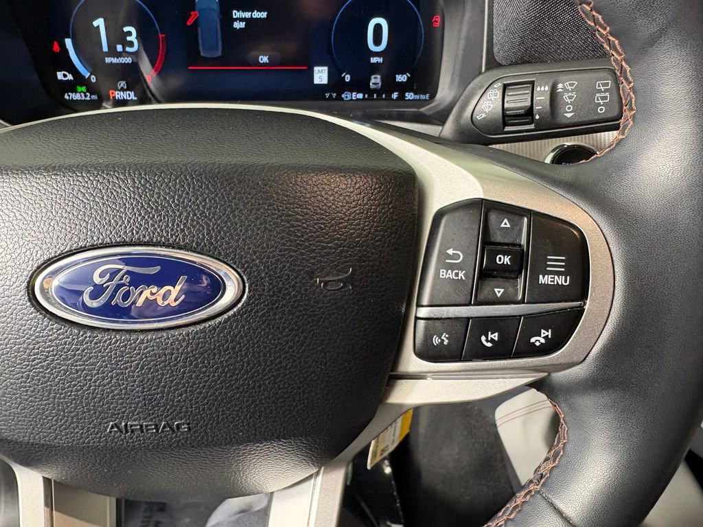Certified 2025 Ford Explorer Active w/ Active Comfort Package AWD/4WD image 21