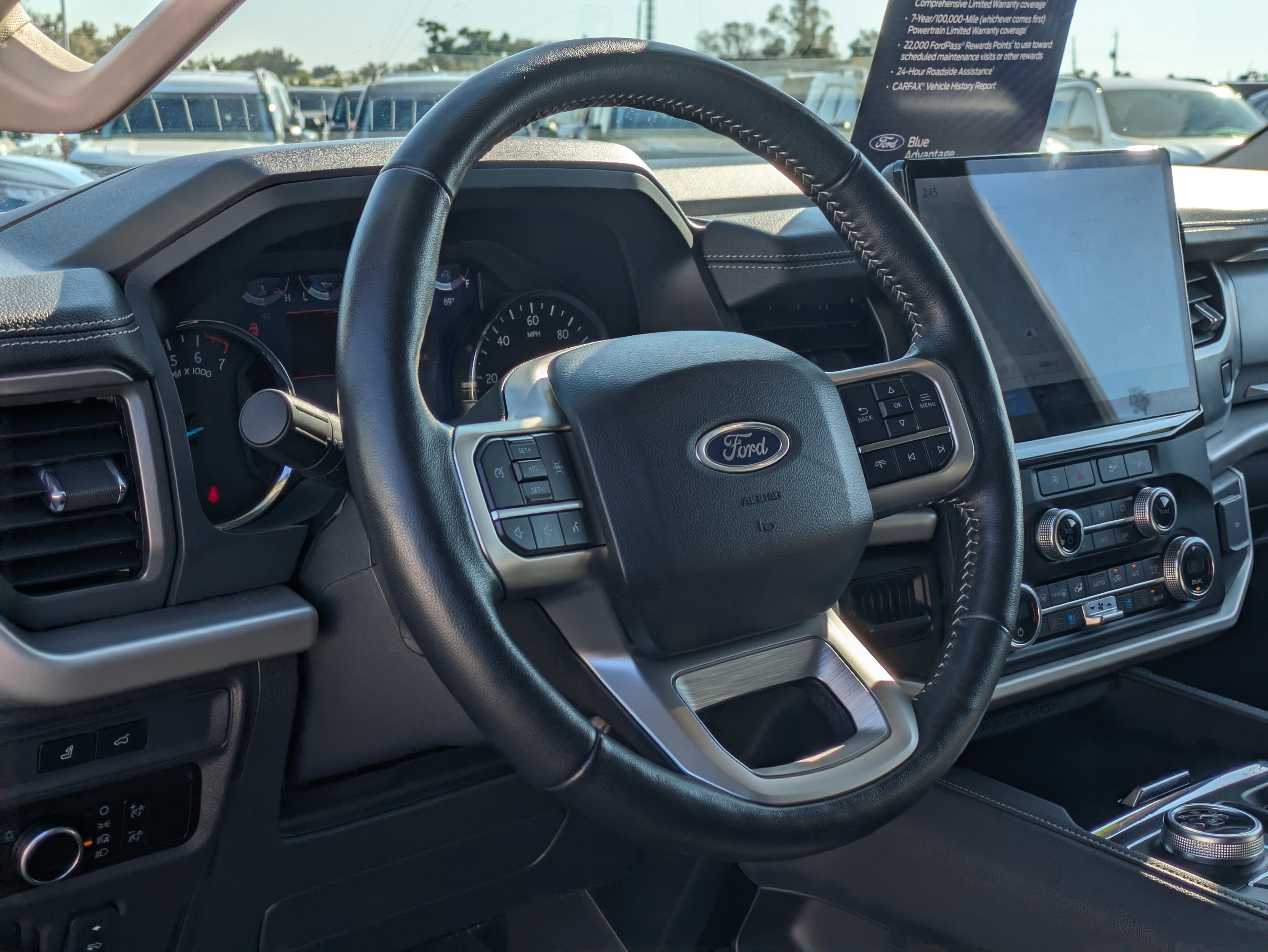 Certified 2024 Ford Expedition Max XLT image 24