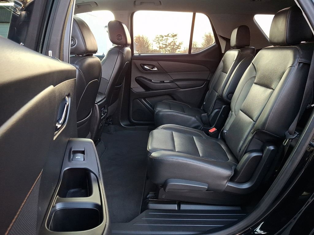 Used 2020 Chevrolet Traverse Premier w/ Redline Edition image 10