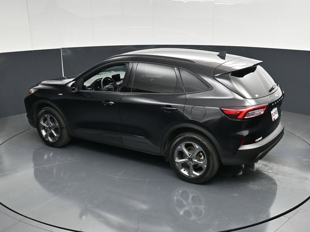 Certified 2025 Ford Escape ST-Line AWD/4WD image 38