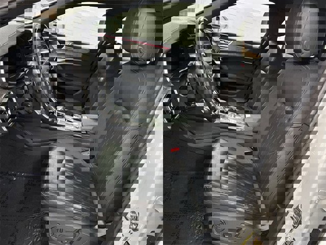 Used 2024 Audi A6 Premium Plus image 3