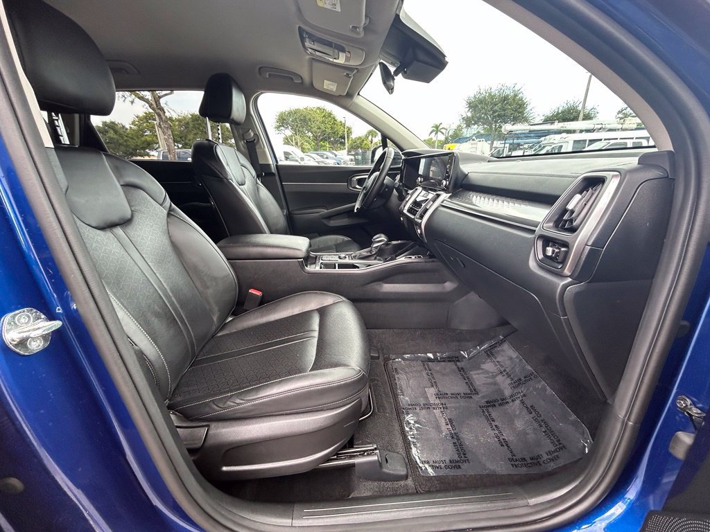 Used 2023 Kia Sorento S FWD image 24