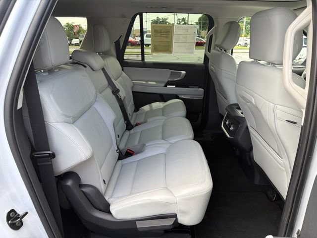 Certified 2025 Ford Expedition Max Platinum AWD/4WD image 22