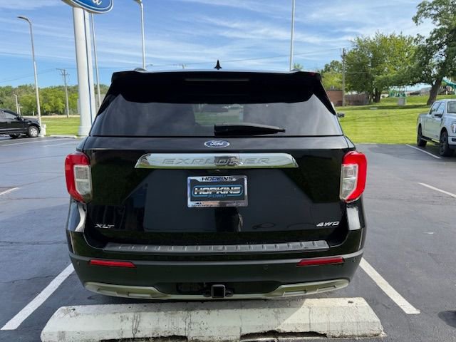 Certified 2023 Ford Explorer XLT w/ Equipment Group 202A AWD/4WD image 5