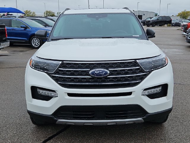 Certified 2023 Ford Explorer XLT w/ Equipment Group 202A AWD/4WD image 8
