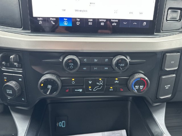 Certified 2024 Ford F250 XLT w/ XLT Premium Package AWD/4WD image 20