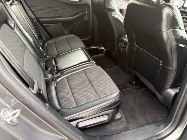 Certified 2023 Ford Escape ST-Line Select w/ Tech Pack #1 AWD/4WD image 33