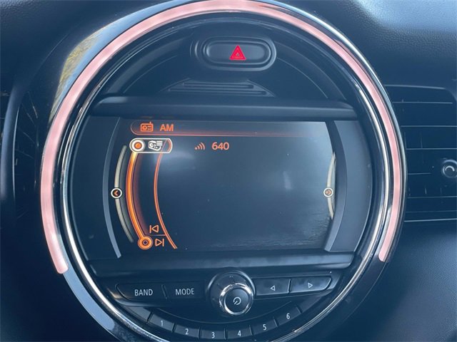 Used 2018 MINI Cooper S image 13