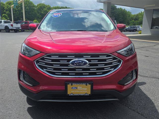 Certified 2022 Ford Edge SEL w/ Convenience Package AWD/4WD image 2