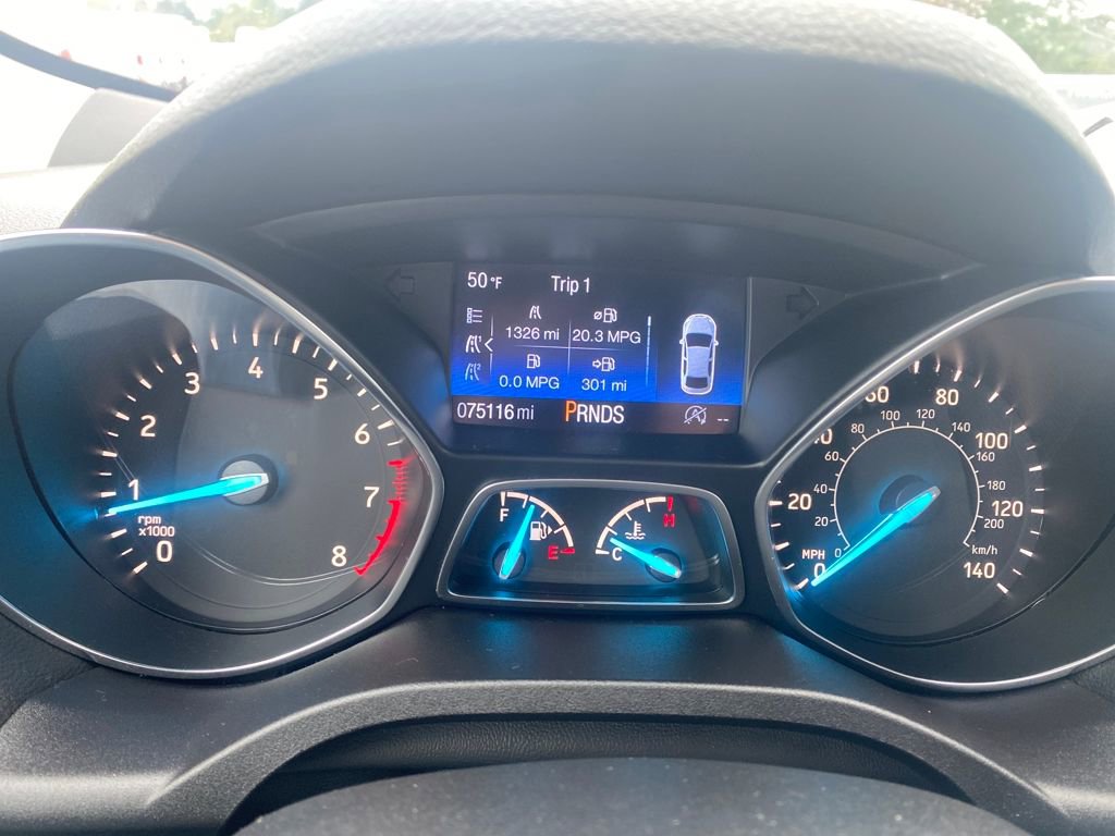 Certified 2019 Ford Escape SE image 21