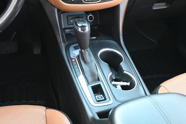 Used 2020 Chevrolet Equinox Premier FWD image 30