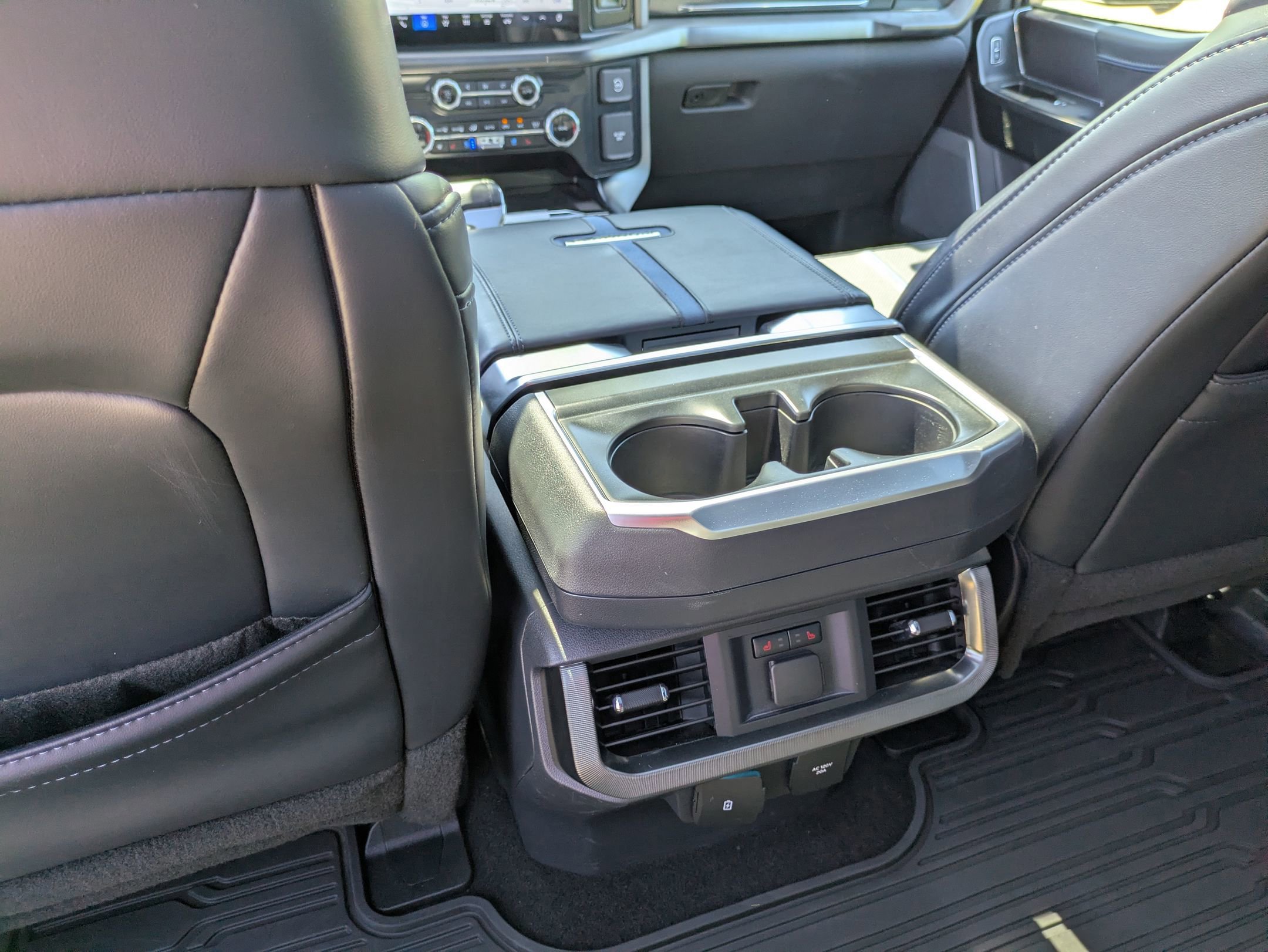 Certified 2024 Ford F150 Platinum w/ Equipment Group 702A High image 36