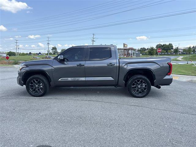 Used 2025 Toyota Tundra Platinum AWD/4WD image 8