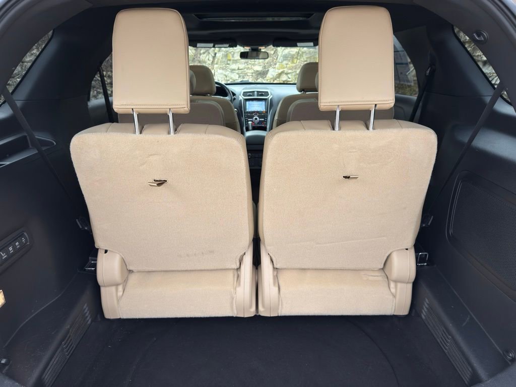 Certified 2017 Ford Explorer Limited w/ Equipment Group 301A image 10