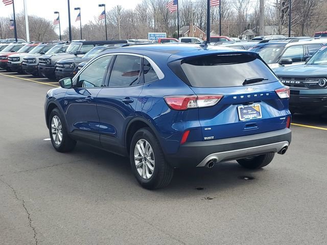 Certified 2022 Ford Escape SE w/ Convenience Package image 2