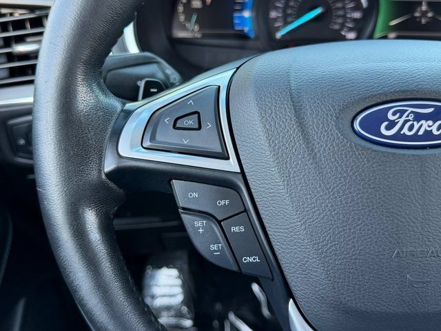 Certified 2018 Ford Edge Sport w/ Technology Package AWD/4WD image 16