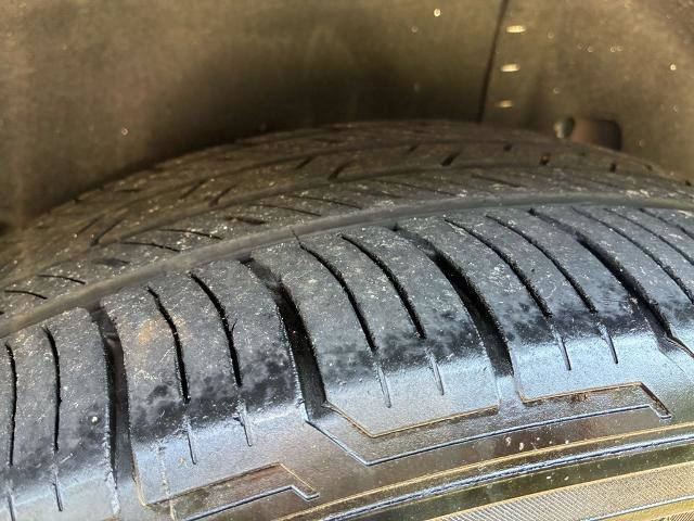 Used 2022 Nissan Pathfinder SL w/ SL Black Package image 11