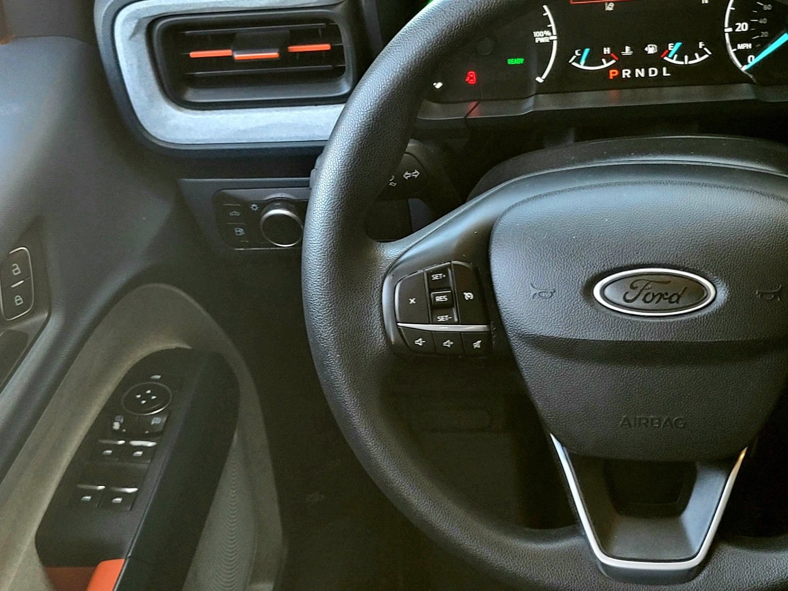 Certified 2022 Ford Maverick XLT FWD image 13