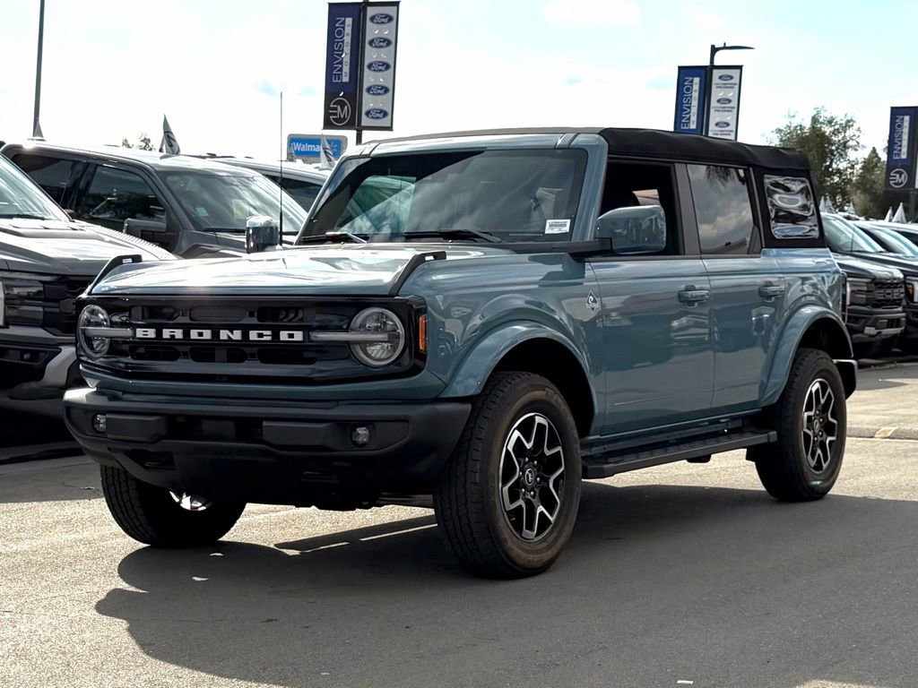 Certified 2023 Ford Bronco Outer Banks image 4