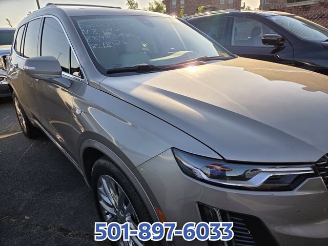 Used 2022 Cadillac XT6 Premium Luxury w/ Technology Package FWD image 7