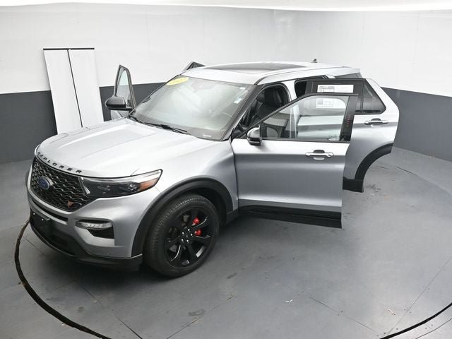 Certified 2022 Ford Explorer ST w/ Equipment Group 401A AWD/4WD image 34