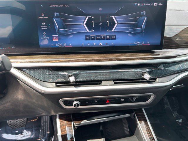 Used 2025 BMW X5 xDrive40i AWD/4WD image 26