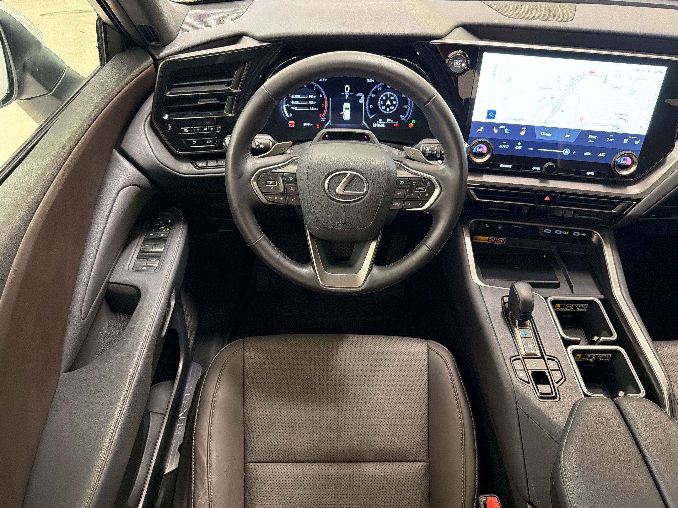 Used 2024 Lexus TX 350 AWD w/ Technology Package image 28