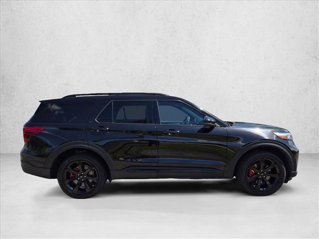 Certified 2023 Ford Explorer ST w/ Equipment Group 401A AWD/4WD image 4