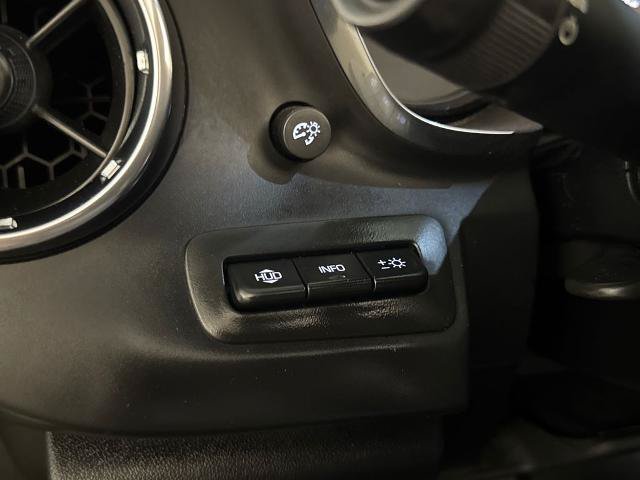Used 2020 Chevrolet Camaro SS RWD image 21