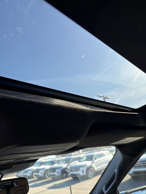 Certified 2021 Ford F150 Lariat w/ Equipment Group 502A High image 6