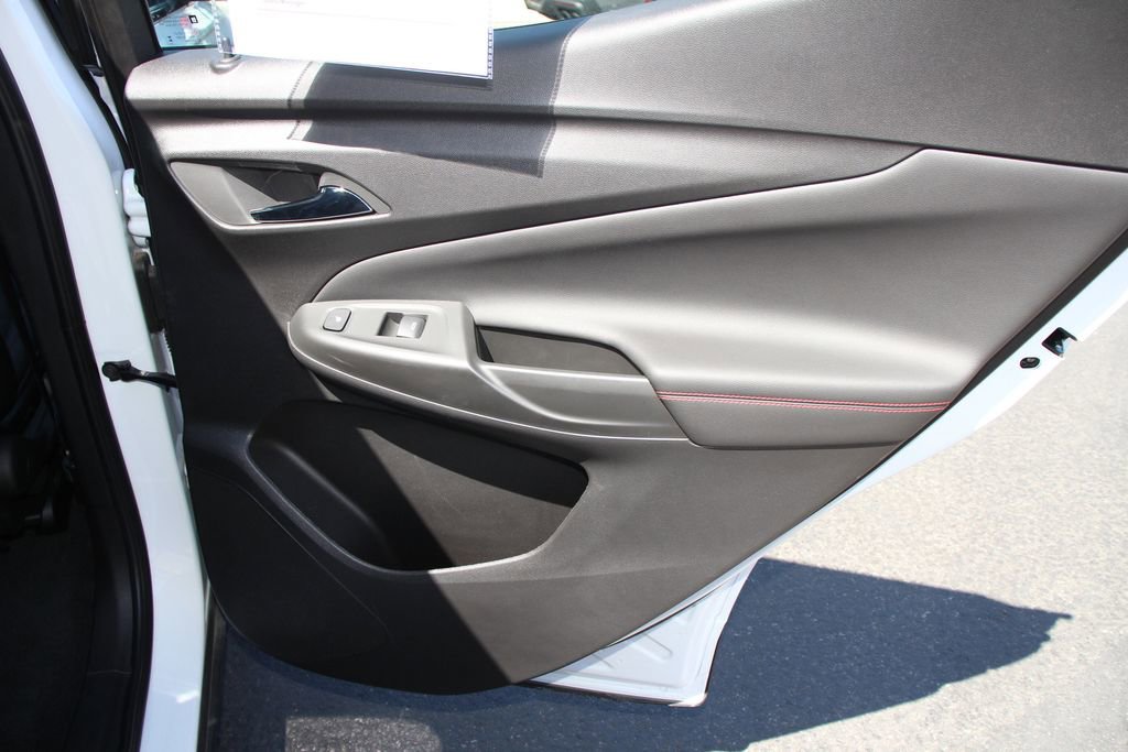 Used 2023 Chevrolet Bolt EUV Premier w/ Sun & Sound Package FWD image 26