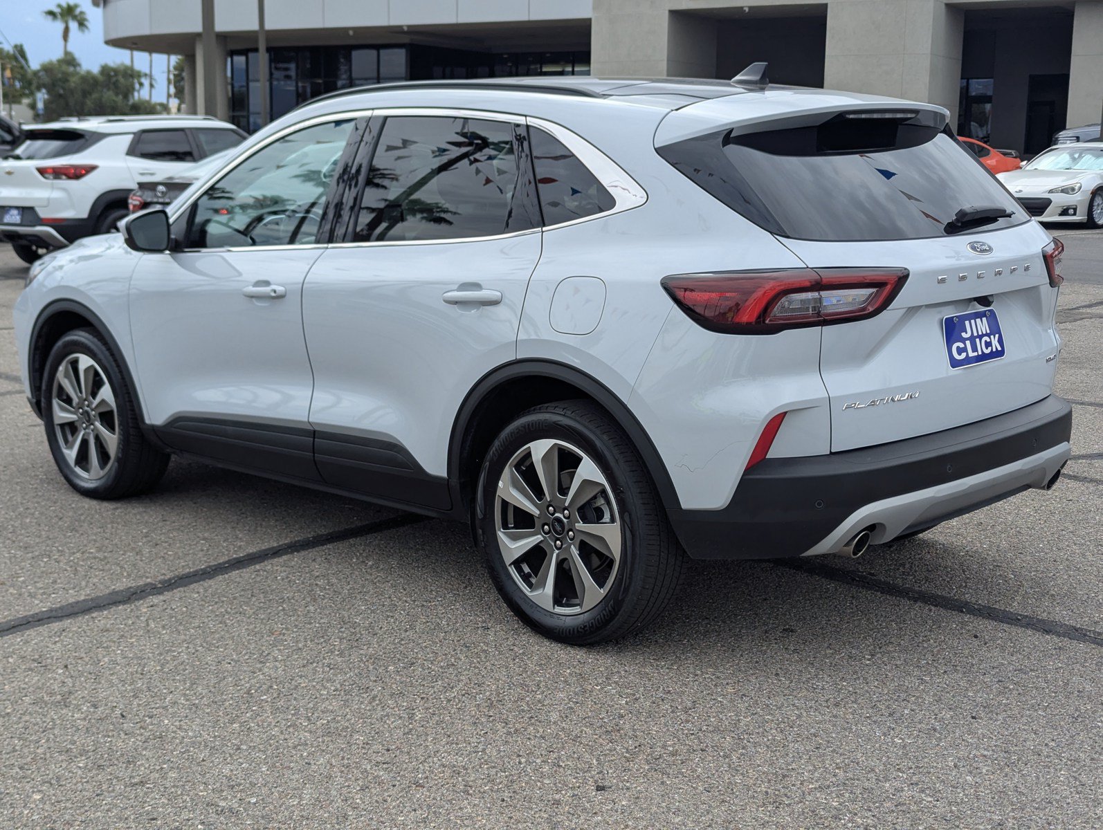 Certified 2025 Ford Escape Platinum AWD/4WD image 4