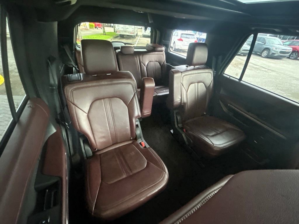 Certified 2024 Ford Expedition Limited image 29