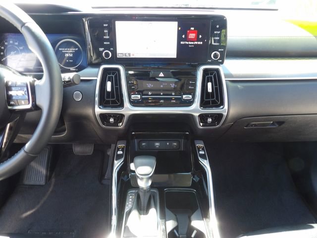 Used 2023 Kia Sorento SX FWD image 15