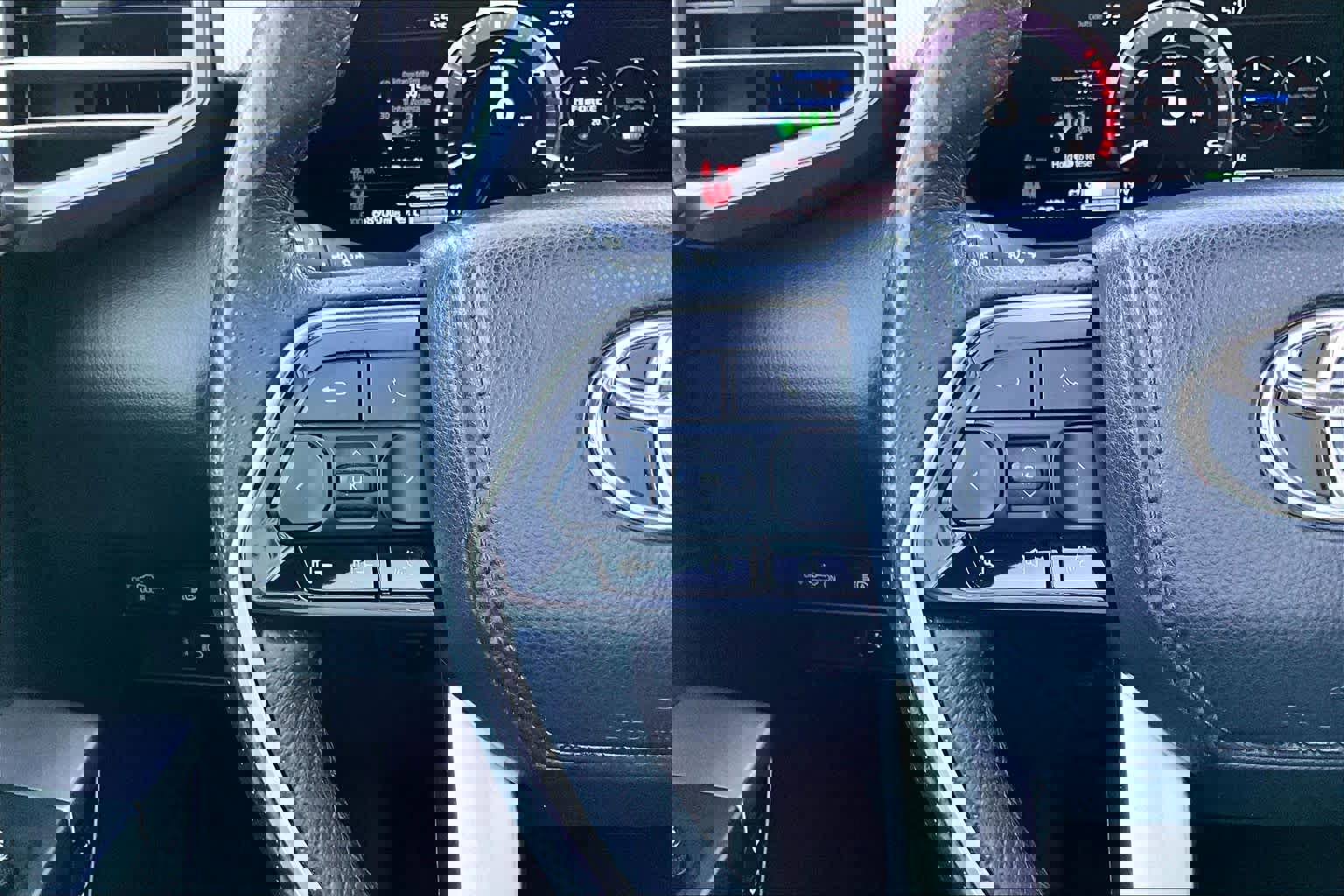 Used 2022 Toyota Tundra Limited image 25