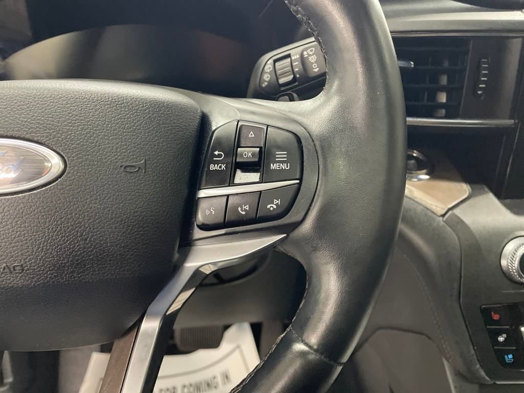 Certified 2020 Ford Explorer Platinum w/ Premium Technology Package AWD/4WD image 22