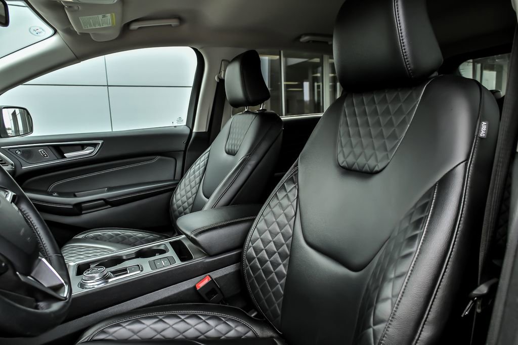 Certified 2024 Ford Edge Titanium AWD/4WD image 16