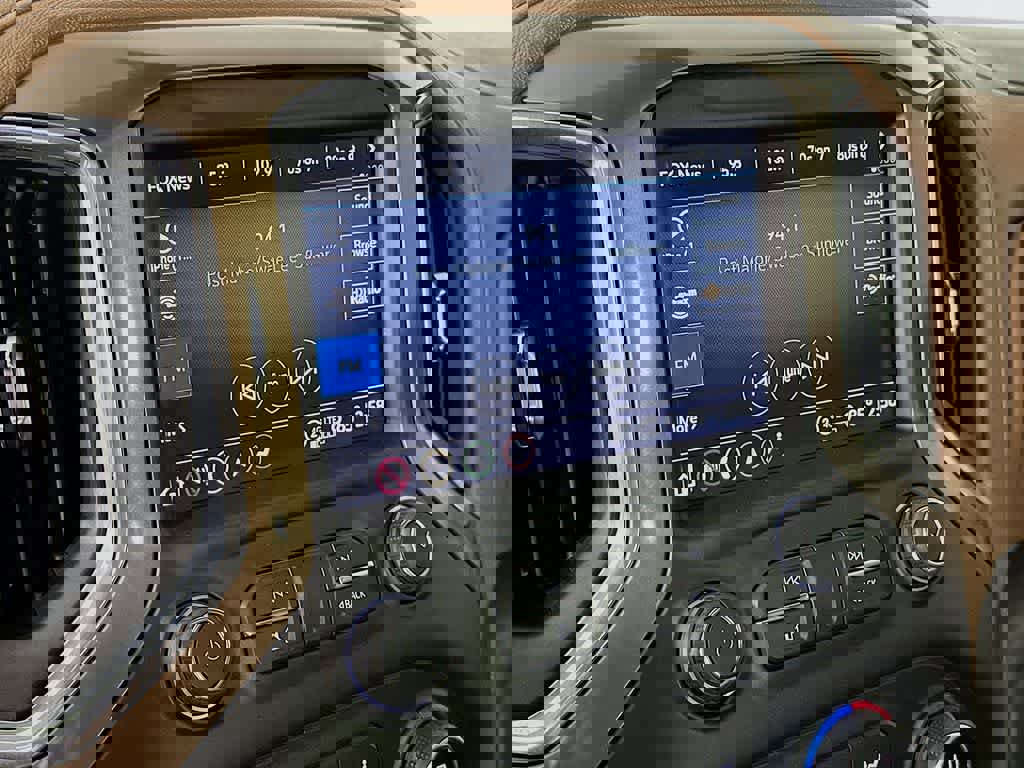 Used 2021 Chevrolet Silverado 1500 High Country w/ Technology Package image 20