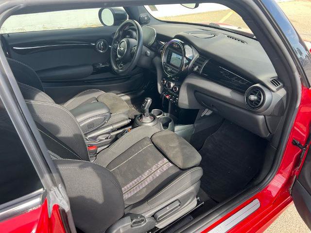 Used 2021 MINI Cooper S w/ 6.5" Touchscreen Package FWD image 26